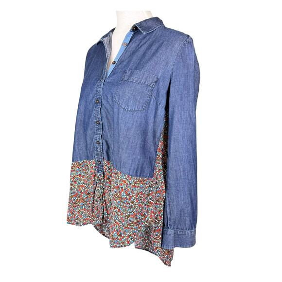 Postmark Anthropologie Flora-Spliced Chambray Floral Button Up Long Sleeve Top - Picture 4 of 10